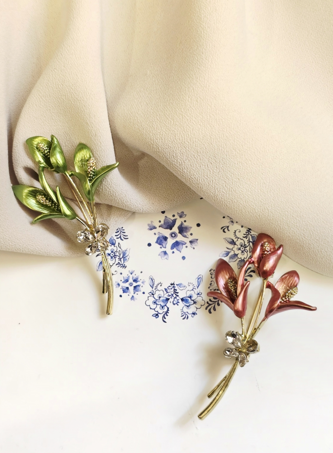 گل سینه سه گل (دورنگ)