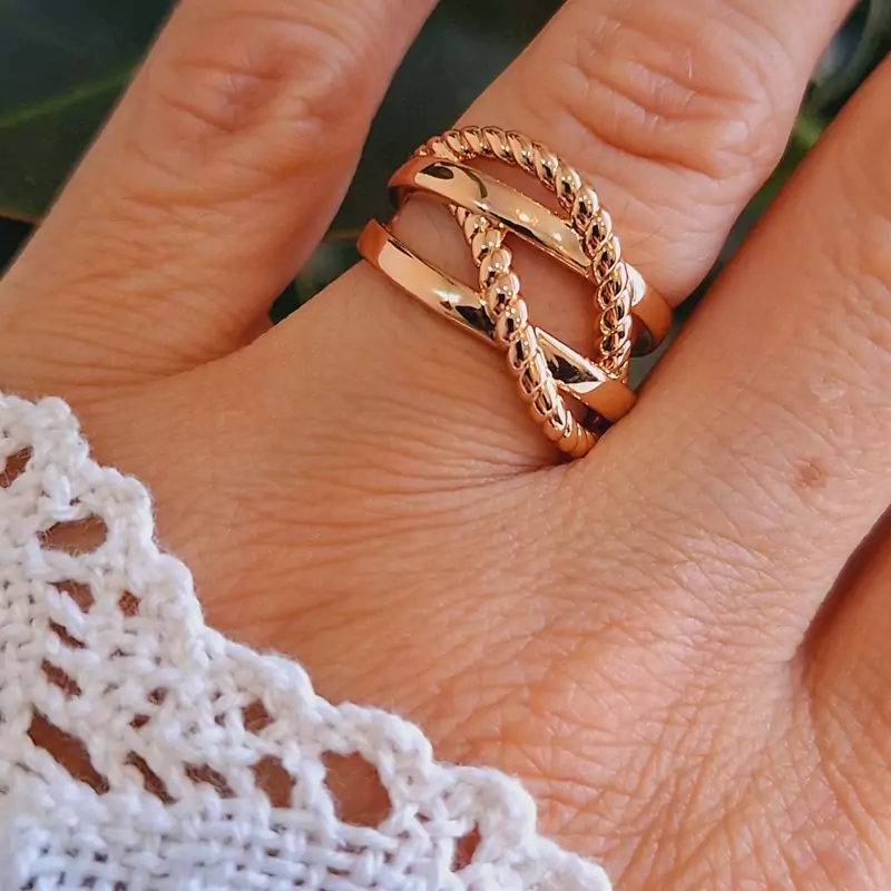 انگشتر رشته ای نگین‌دار ژوپینگ