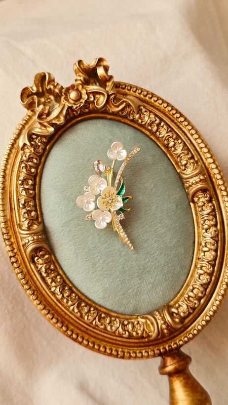 گلسینه گل ژاپنی